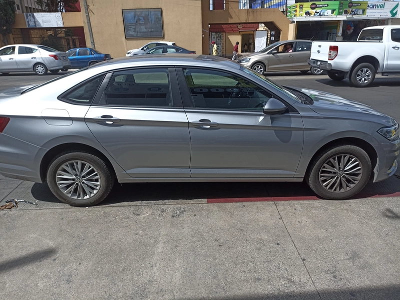 Project Image Jetta 2019 - Foto lateral.jpg