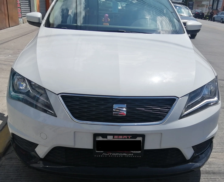 Project Image Seat Toledo 2018- Foto frontal .jpg